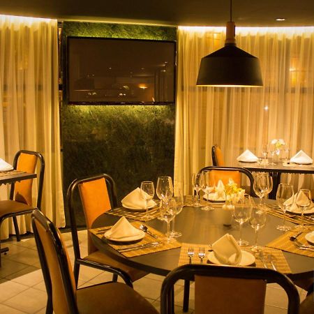 Lord Plaza Hotel Тейшейра-де-Фрейтас Екстер'єр фото