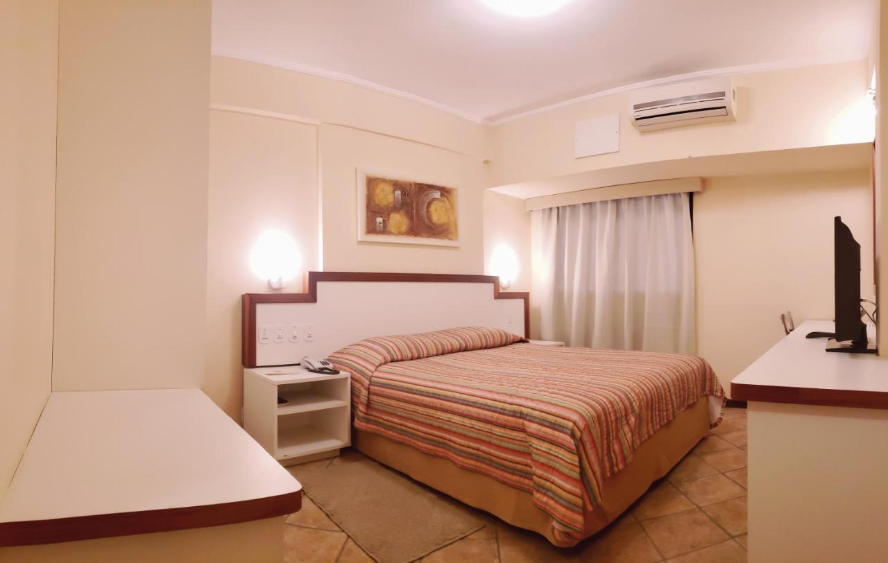 Lord Plaza Hotel Тейшейра-де-Фрейтас Екстер'єр фото